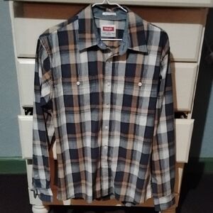 Wrangler Men's Casual Plaid Shirt - Blue, Brown, and White